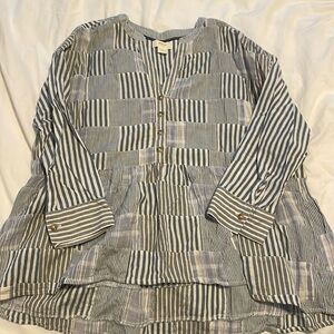 Loose fit Maeve Anthropologie Blouse